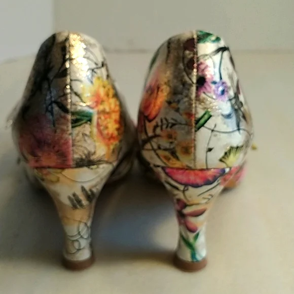 Bellini Women's Floral Gold Pumps Size 7.5M - Picture 7 of 9